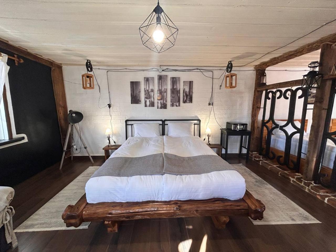 Hnameni Bovadzor Lodge Esterno foto