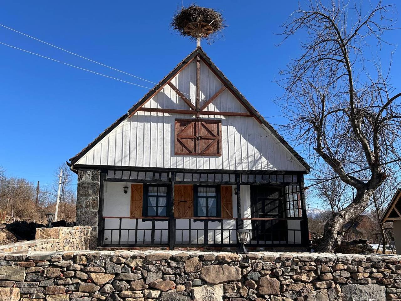 Hnameni Bovadzor Lodge Esterno foto